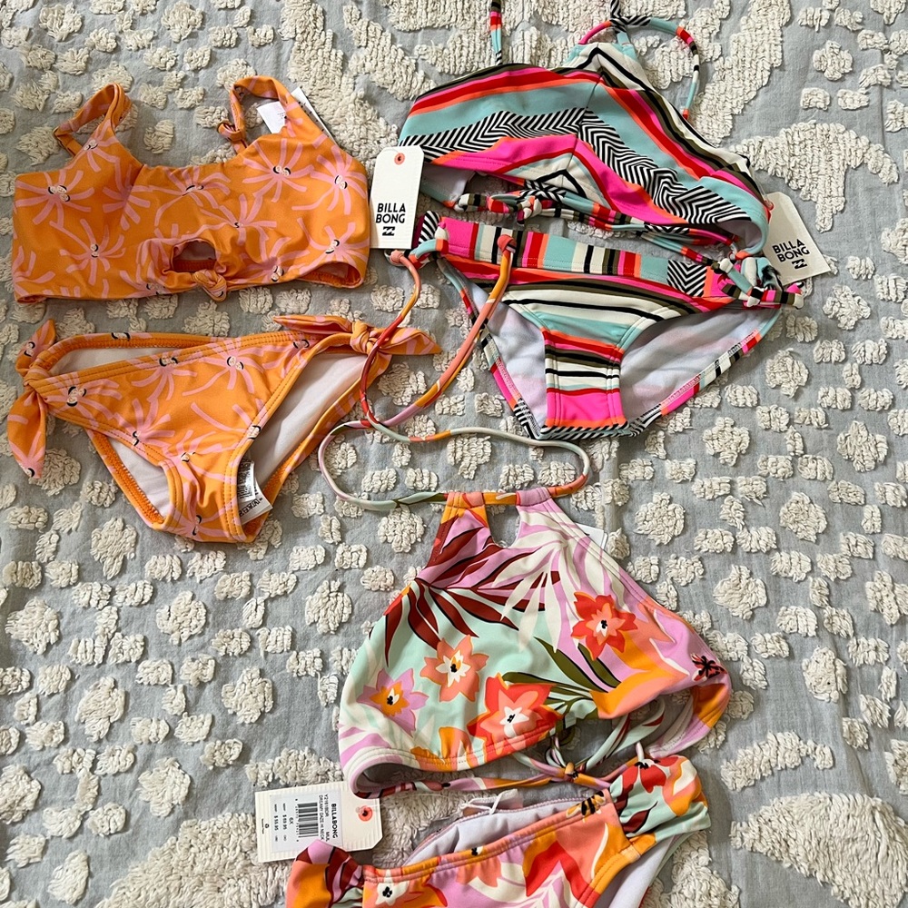 Billabong Girls size 6 (runs small) bikini lot